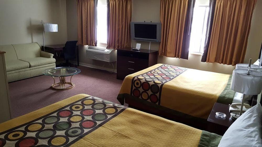 מלון Super 8 By Wyndham Ankeny/Des Moines Area מראה חיצוני תמונה